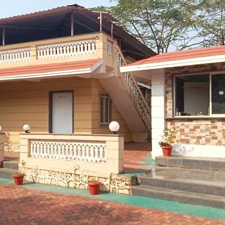 Giriraj Garden Resort Vagholi  Exterior foto