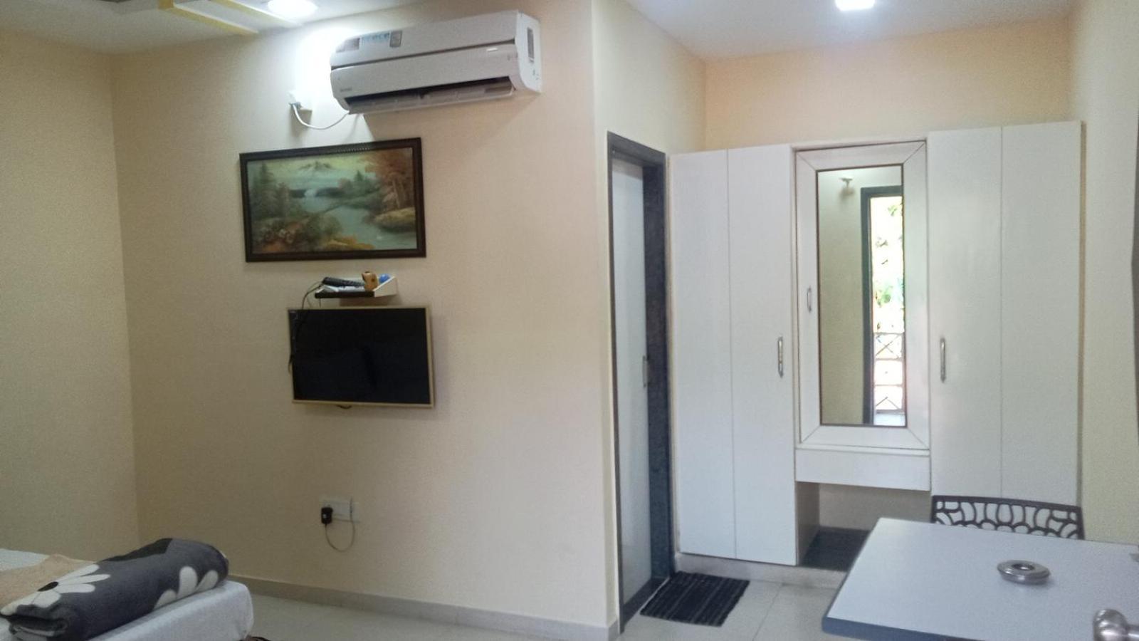Giriraj Garden Resort Vagholi  Exterior foto